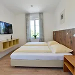 Garni Gambrinus Hotel 3*