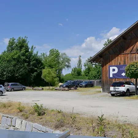 Hotel Garni Gambrinus 3*